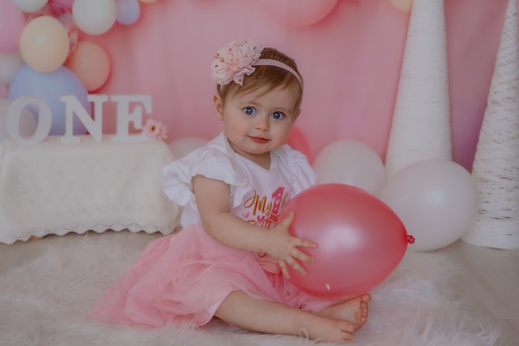 Cake Smash door de fotograaf te Ravels Cake Smash door de fotograaf te Ravels